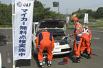 写真：宮城・岩手における被災車両移動活動等の様子