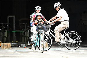 自転車同士の出会い頭衝突