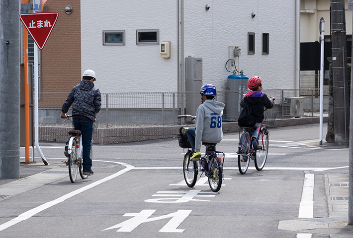 一時停止を無視するこども