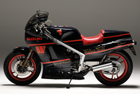 SUZUKI RG500ガンマ