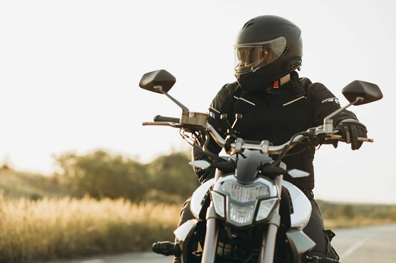 バイクがバッテリー上がりになっている様子