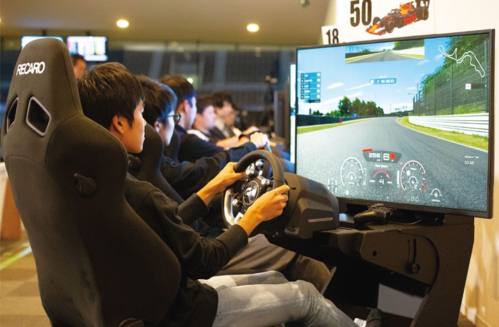 デジタルモータースポーツ推進への取り組み
