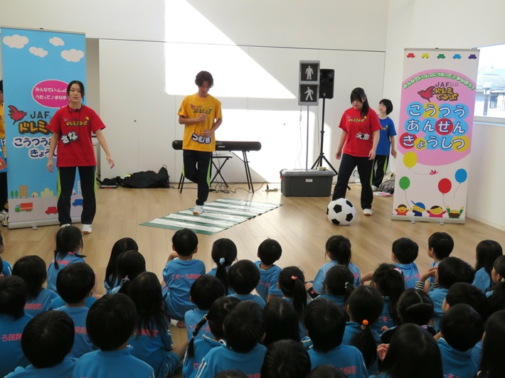 	ドレミ公演(てぞーろ保育園 風景2)