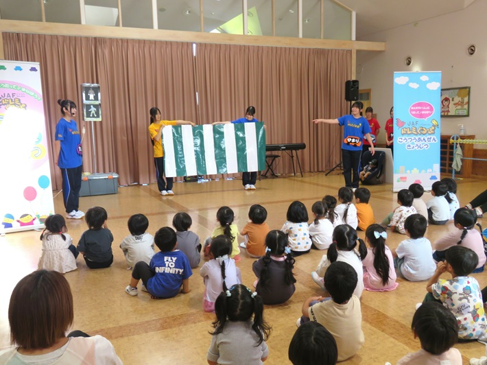 ドレミ公演(さゆりこども園 風景)