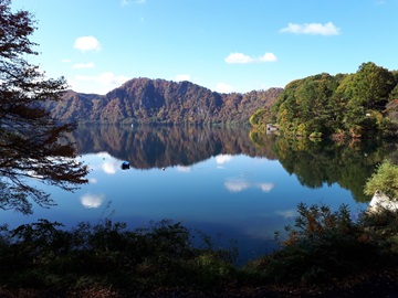沼沢湖イメージ
