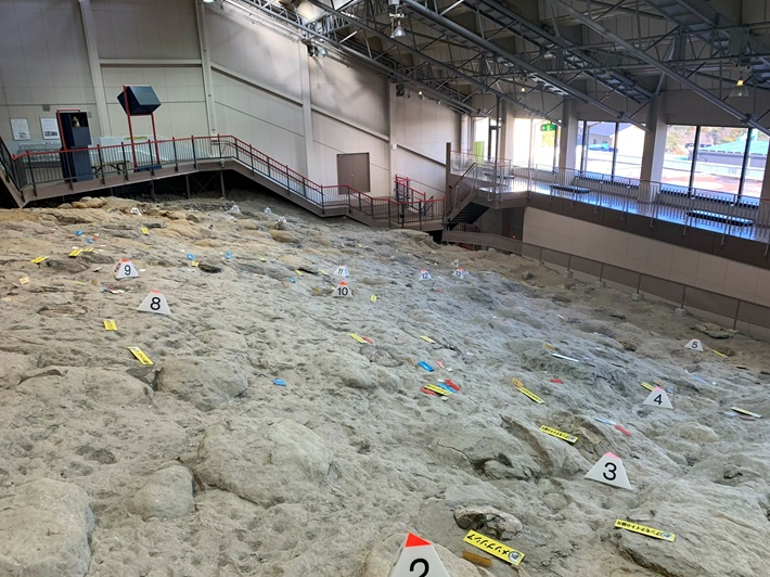 展示露頭
