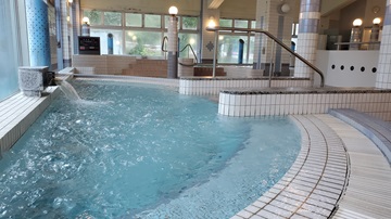 クアハウスたいない