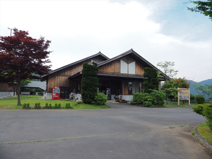 つくばねオートキャンプ場管理棟