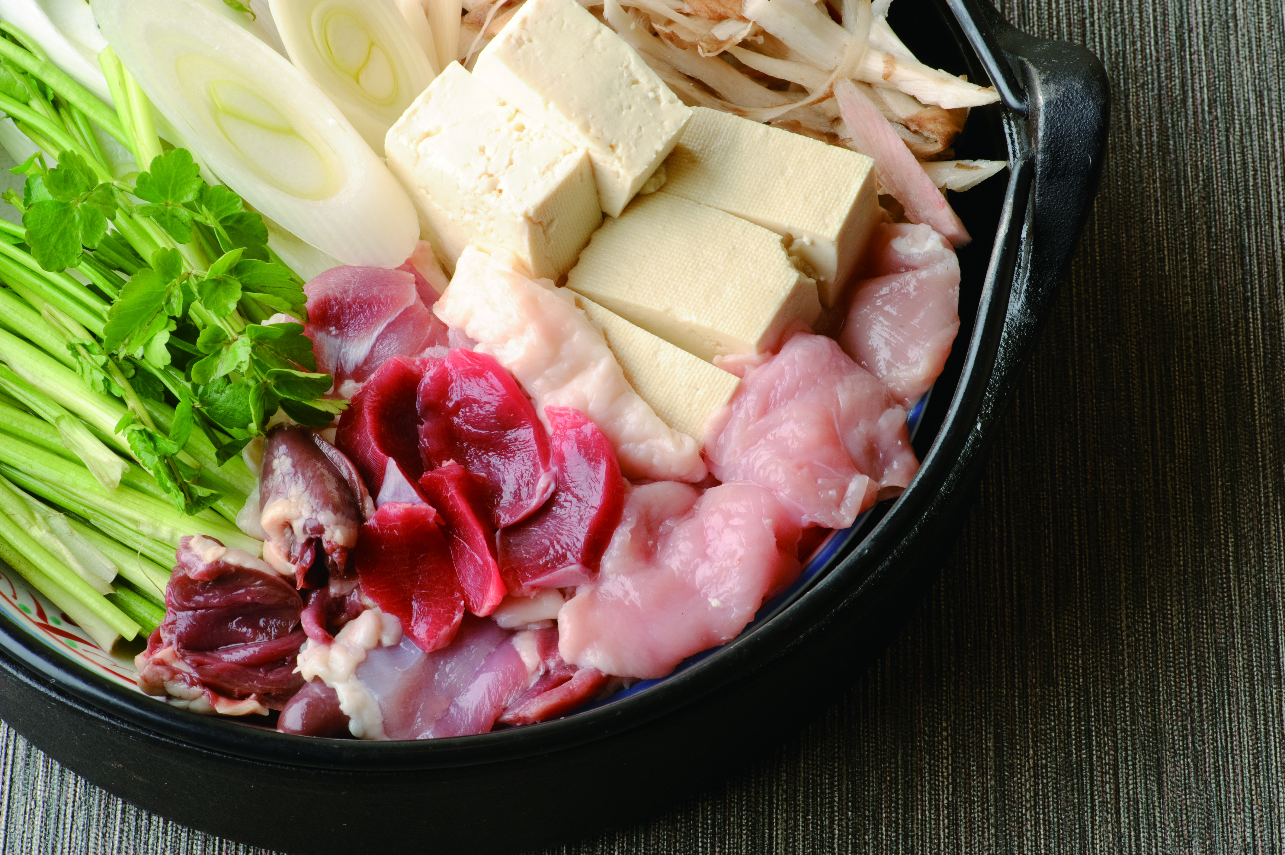 奥久慈しゃも正肉 食べ尽くし1羽セット(雌850ｇ)