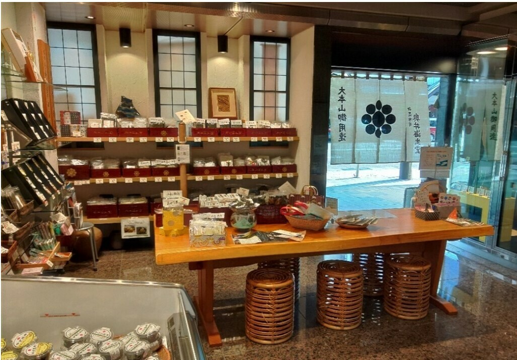 漁港の木板　漁港の看板　店舗ディスプレイ品 漁港の木板 漁港の看板 店舗ディスプレイ品