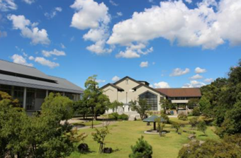 安城市歴史博物館外観