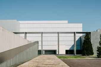 豊田市美術館外観