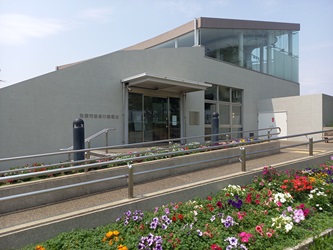 清須市はるひ美術館 外観