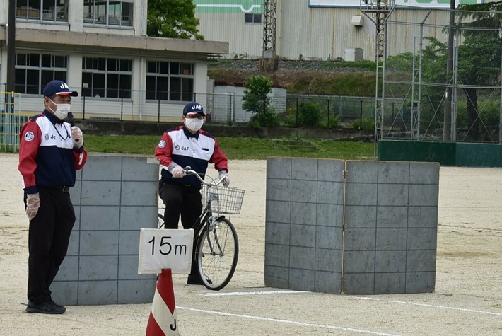 生徒向け自転車交通安全教室 申し込み